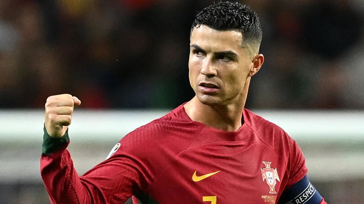 Cristiano Ronaldo đã ra sân 1.204 trận trong thế kỷ 21.