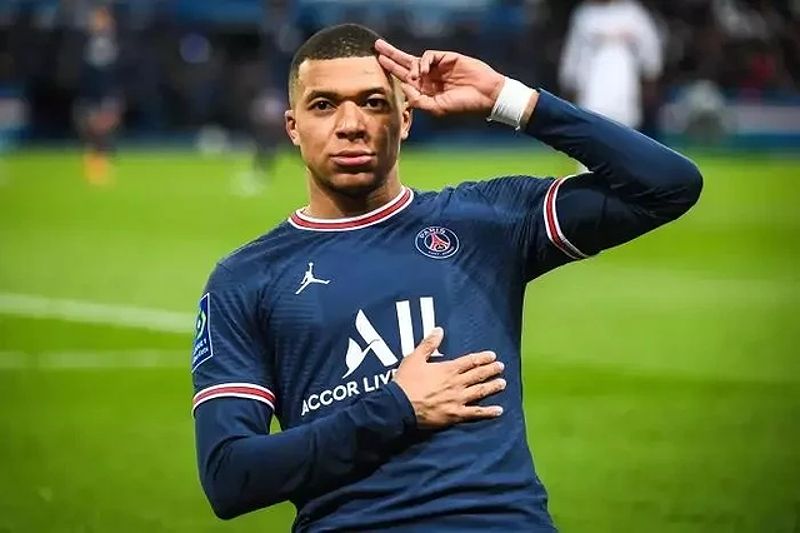 Kylian Mbappe, ngôi sao trẻ của PSG