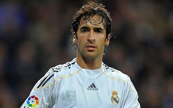 Raul Gonzalez - Cầu thủ huyền thoại của Real Madrid